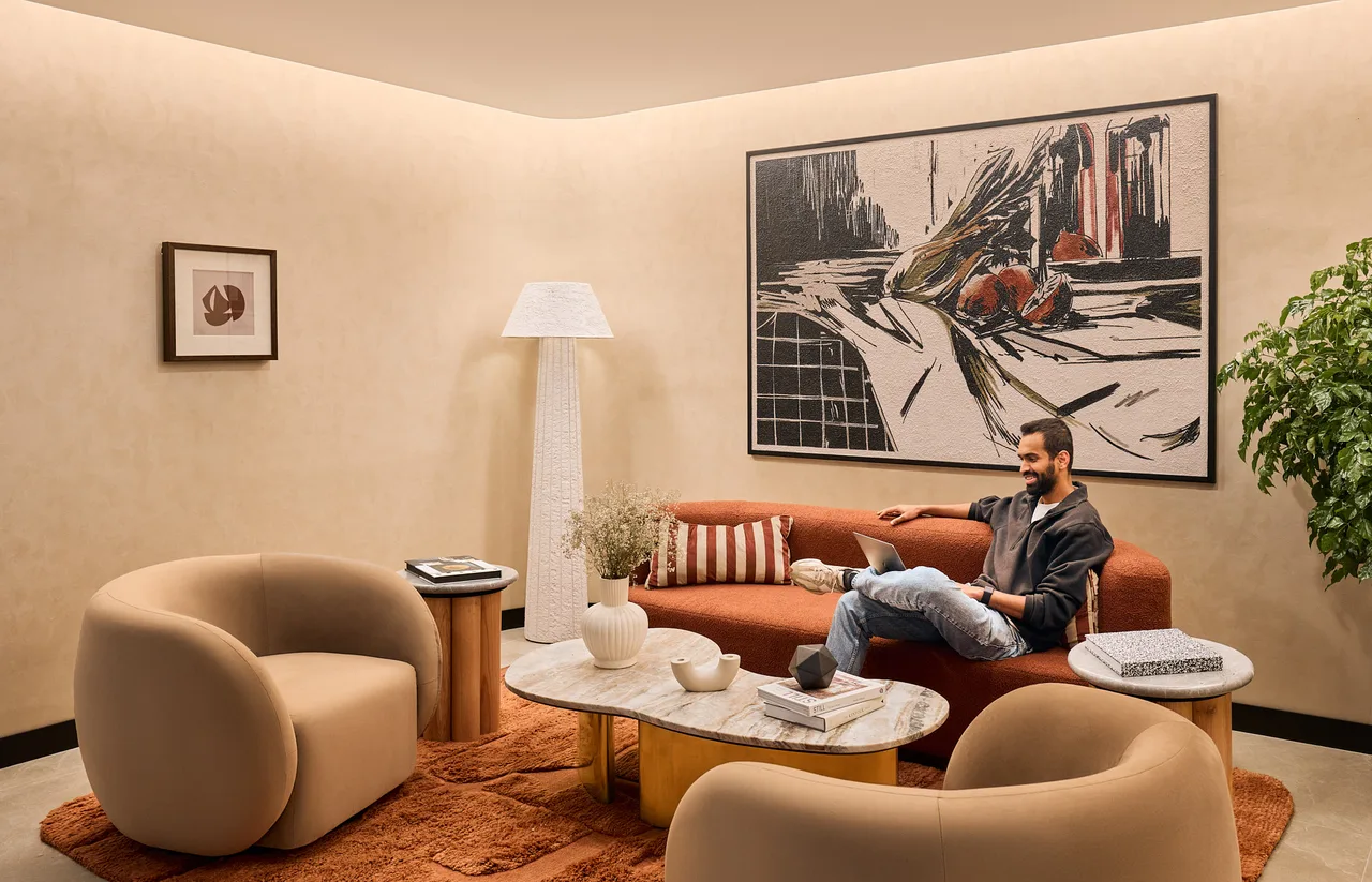 37 Cunningham